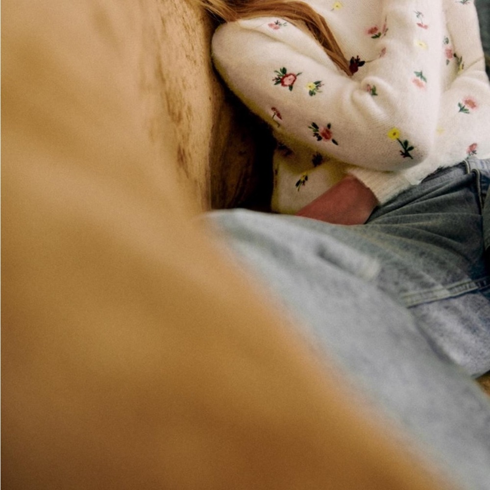 Sezane Floral Embroidered Cream Sweater - Picture 4 of 8
